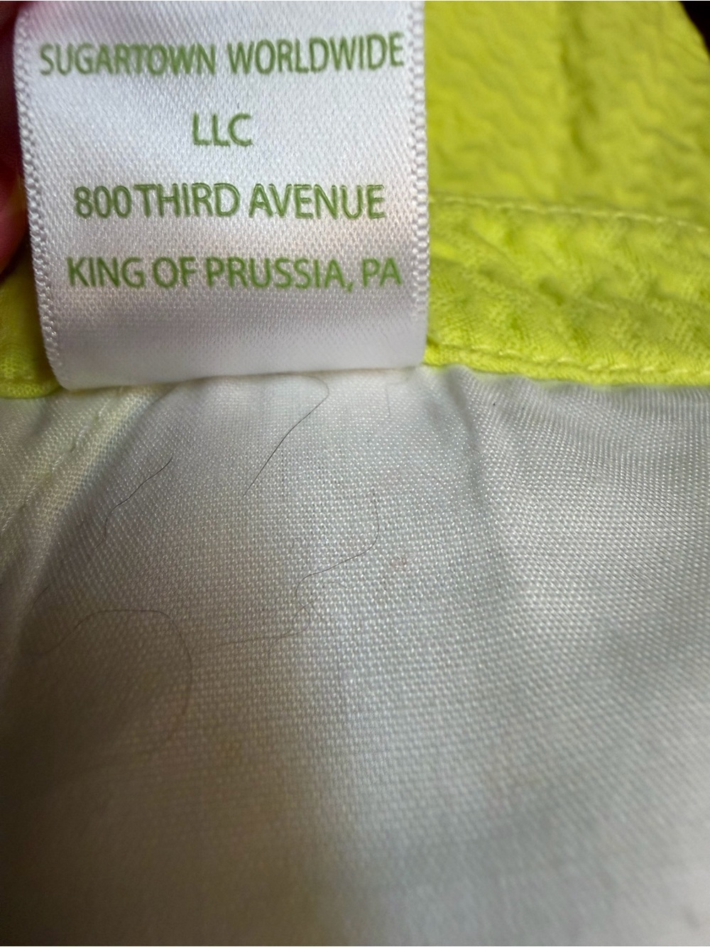 Lilly Pulitzer Womens Shorts Size 12 Lime Green Textured Cotton Preppy - Picture 7 of 9